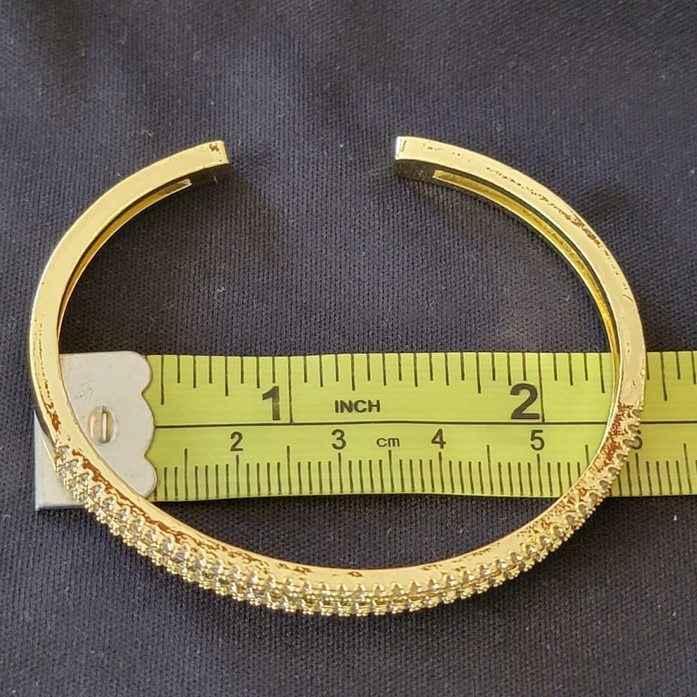 Bangle bracelet - Picture 8 of 10
